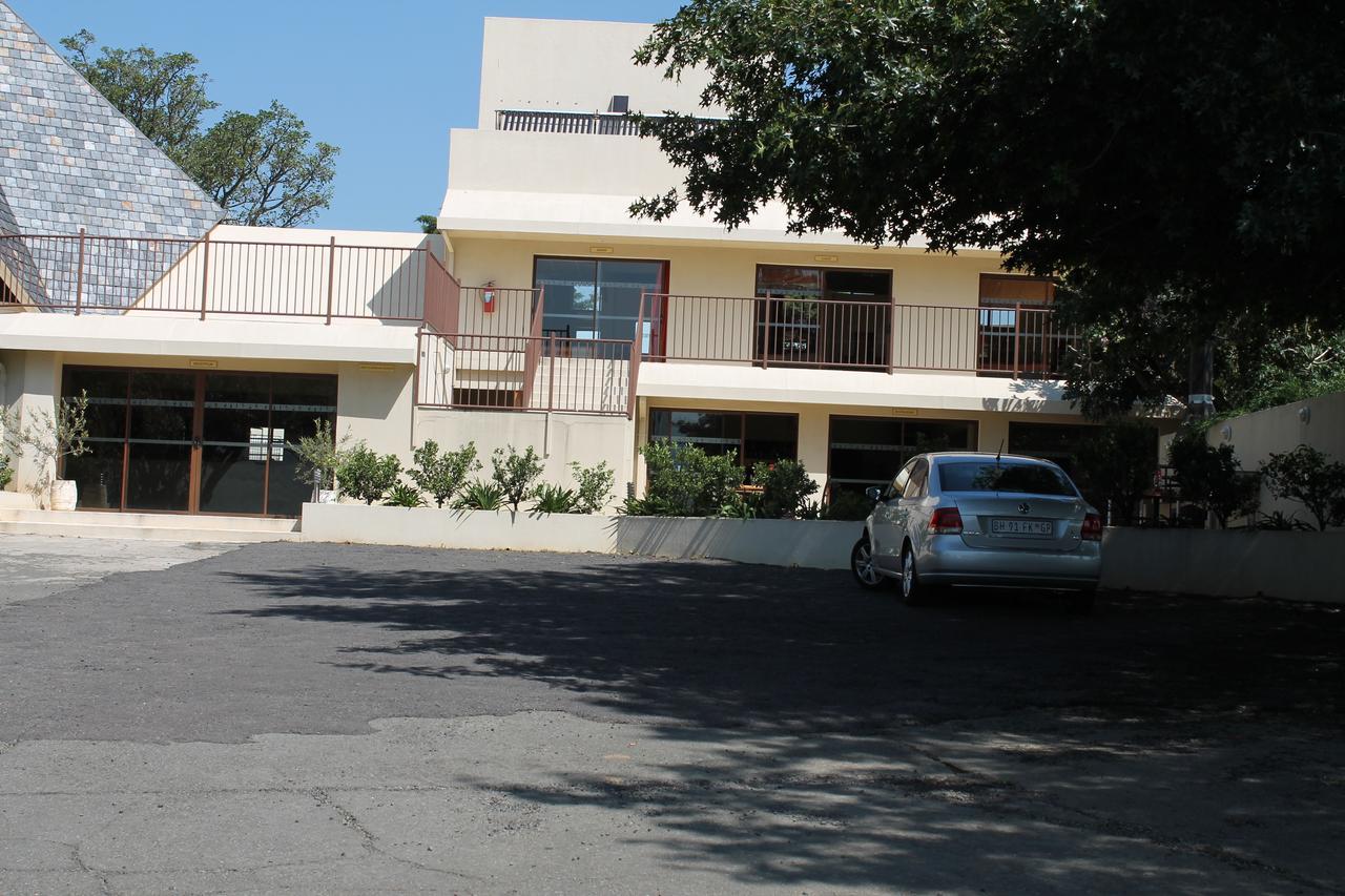 Motel Pyramids 3*